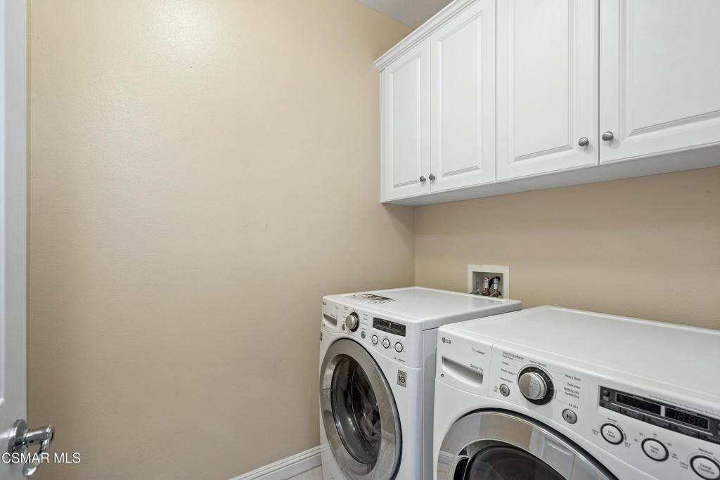 7375 Elk Run Way Moorpark, CA 93021 - Photo 22 of 46