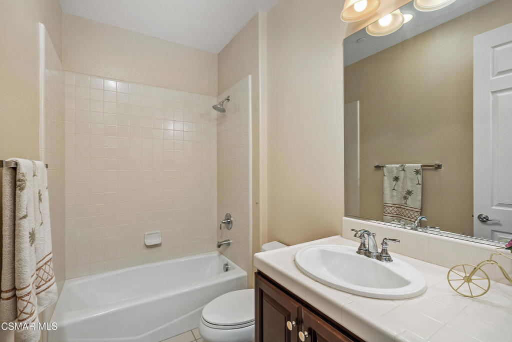 7375 Elk Run Way Moorpark, CA 93021 - Photo 30 of 46