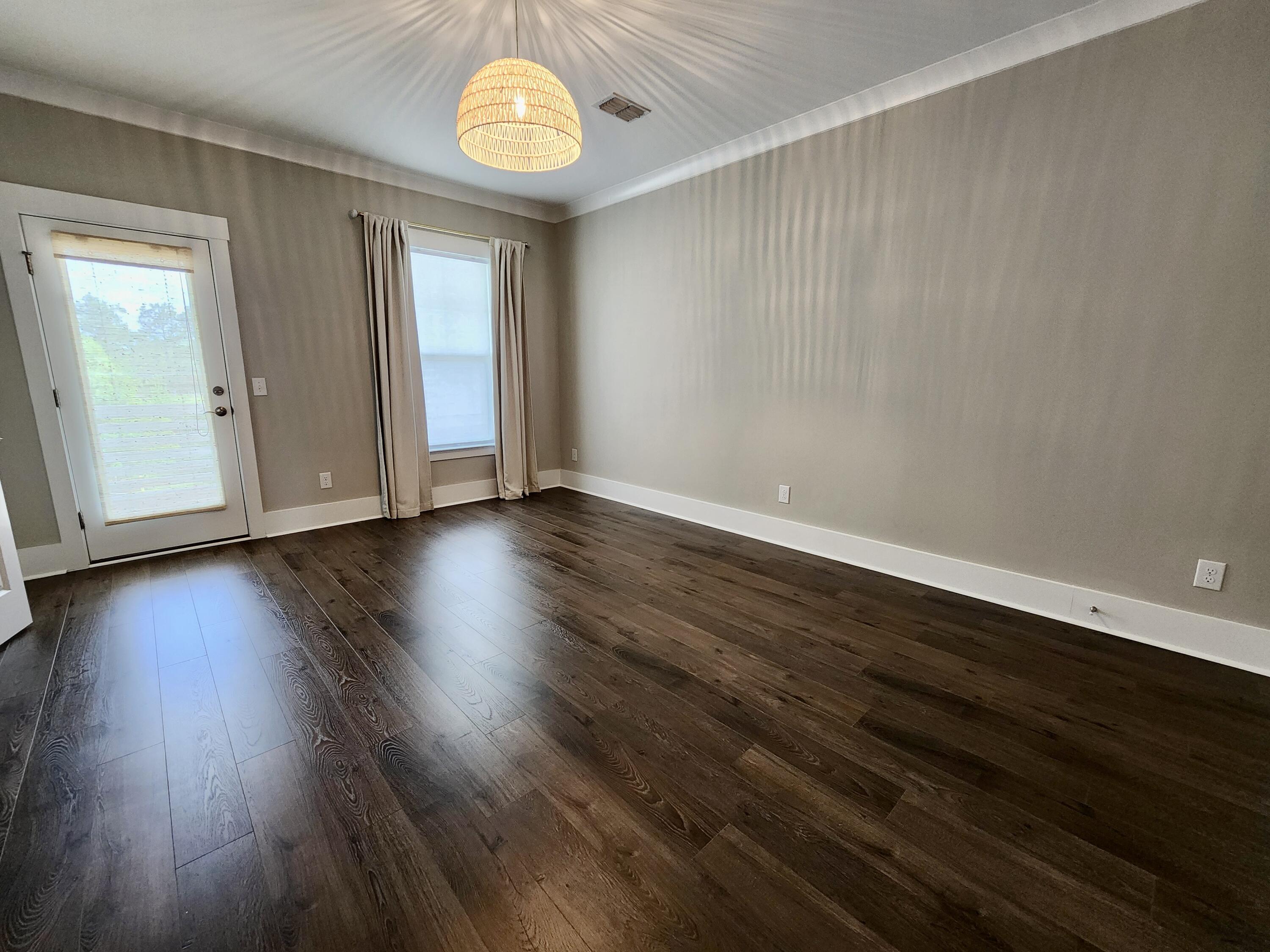 3132 Sturbridge Road Mount Pleasant, SC 29466 - Photo 8 of 32 20240710_104801