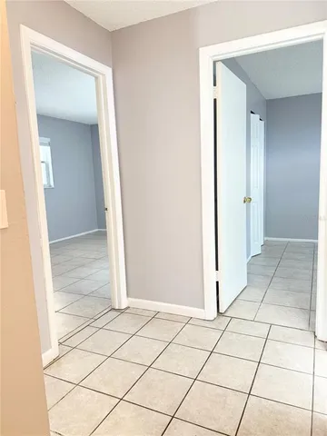 a view of a utility room