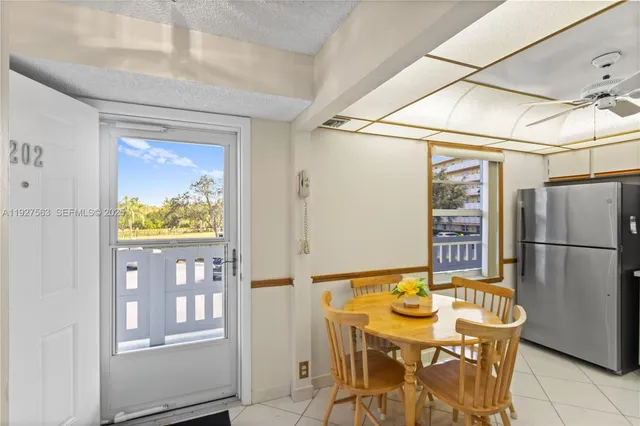 $229,900 | 190 Southeast 5th Avenue, Unit 202, Dania Beach, FL 33004