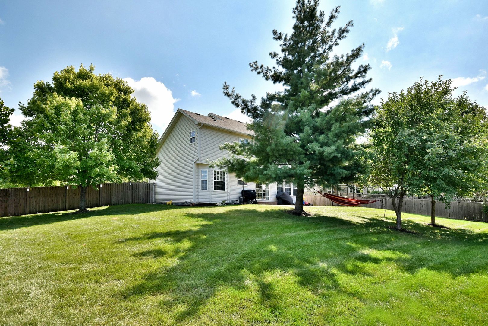 1955 Colonial Street Aurora, IL 60503 - Photo 30 of 32