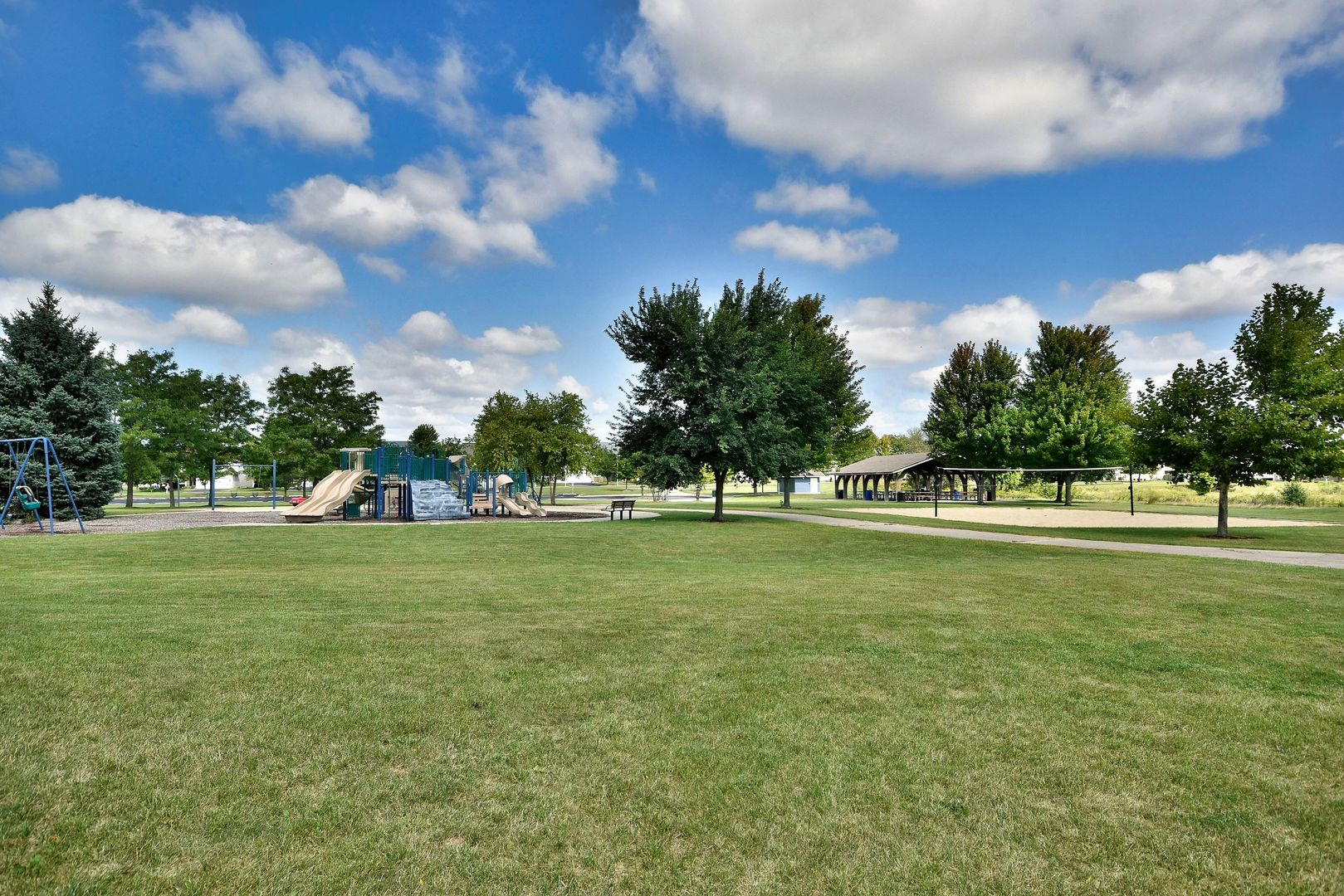 1955 Colonial Street Aurora, IL 60503 - Photo 31 of 32