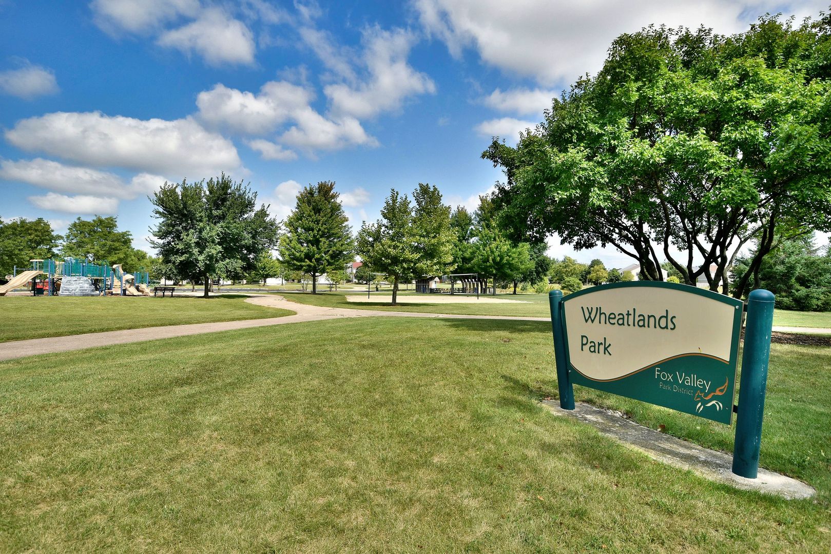 1955 Colonial Street Aurora, IL 60503 - Photo 32 of 32