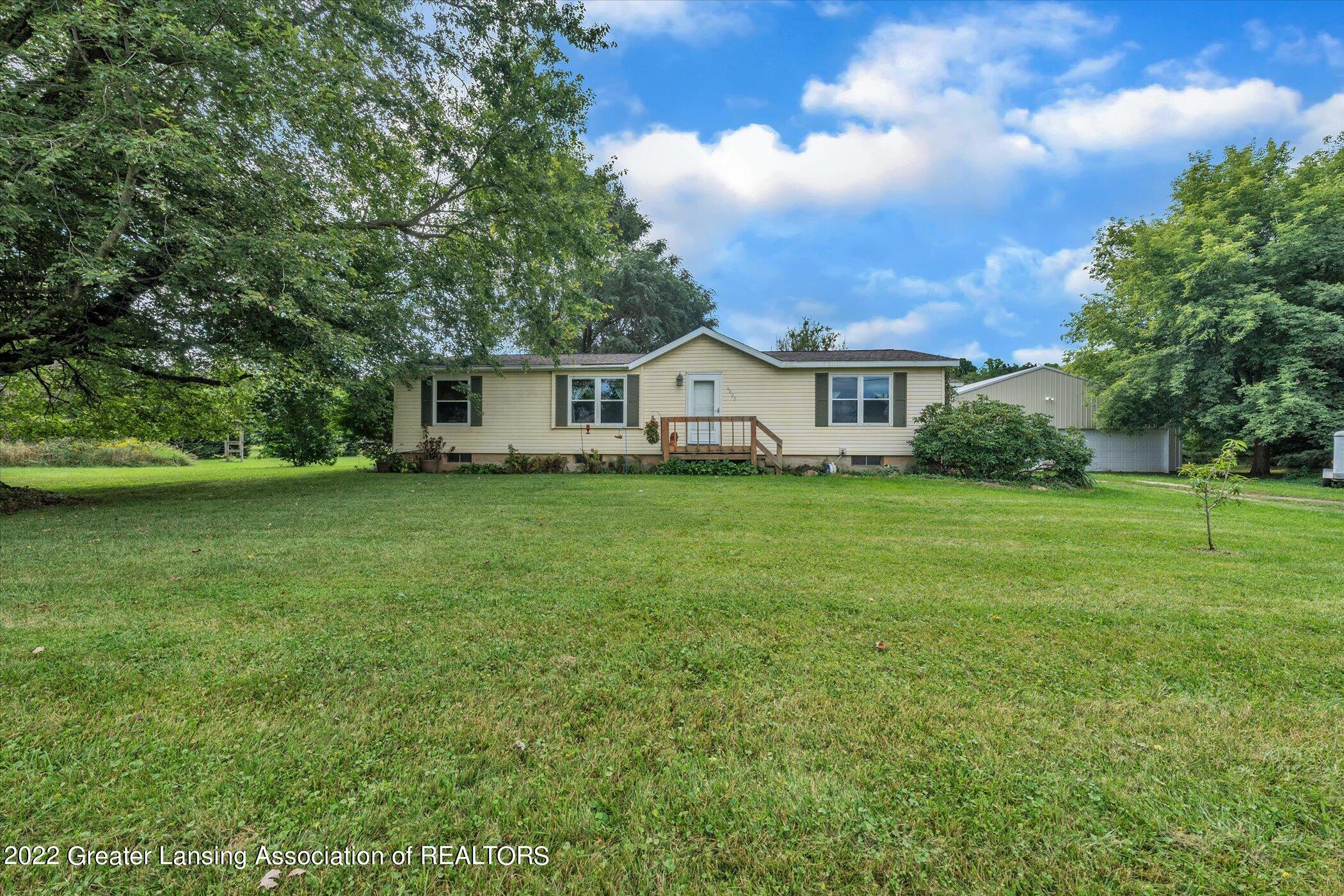 4825 Bond Road Onondaga, MI 49264 - Photo 3 of 36 03-4825-Bond-Road-WindowStill-Real-Estat