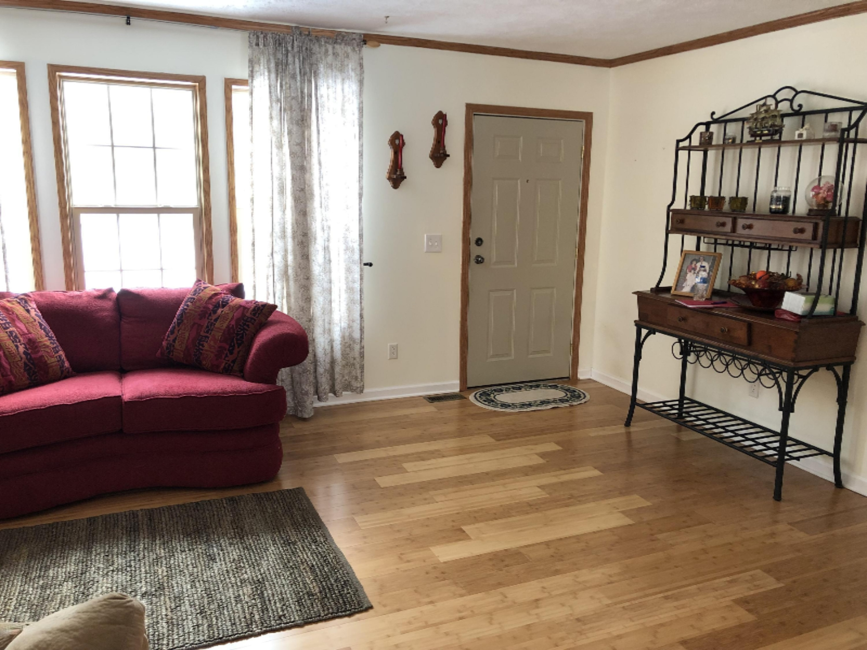 3190 West Fox Farm Road Manistee, MI 49660 - Photo 12 of 39 Living Room