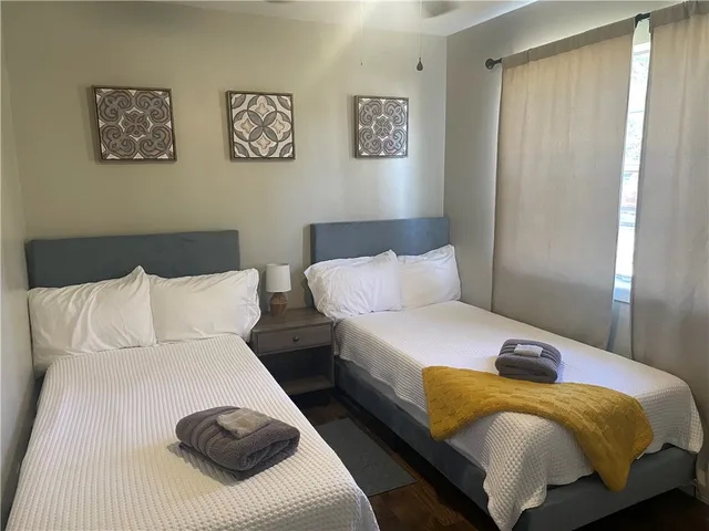 $1,850 | 4310 Meadowbrook Drive, Bryan, TX 77802