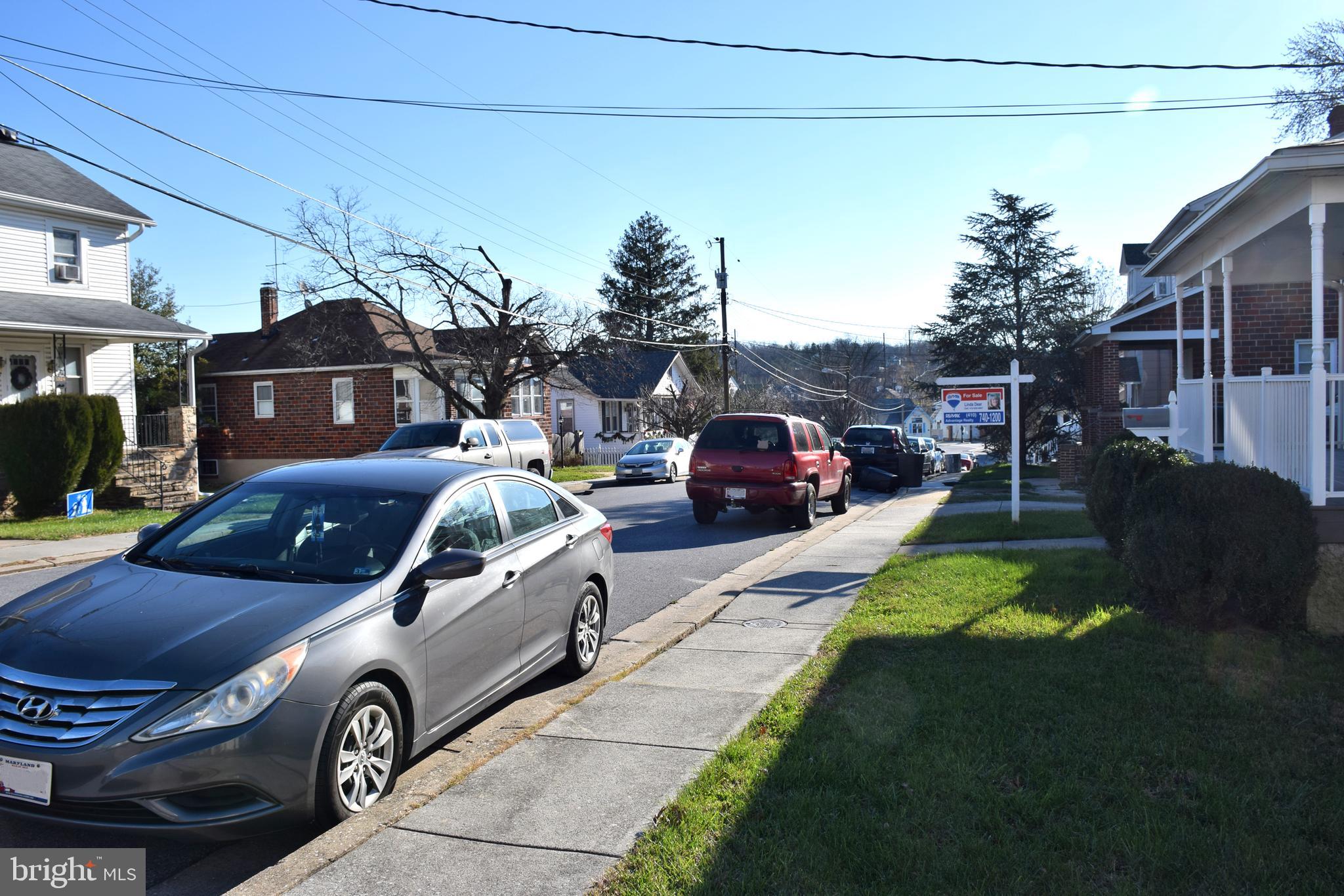 1321 Maple Avenue Baltimore, MD 21227 - Photo 6 of 31