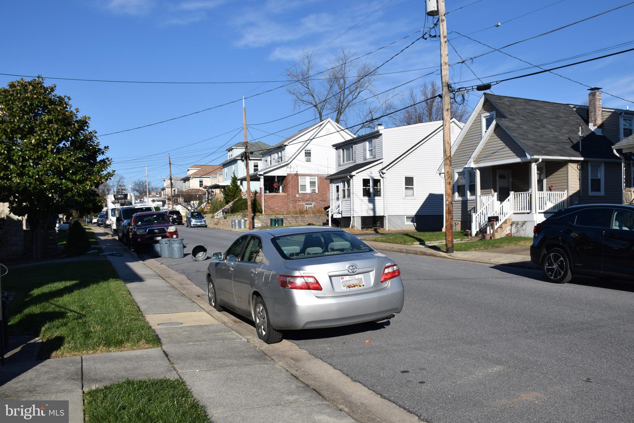 1321 Maple Avenue Baltimore, MD 21227 - Photo 7 of 31