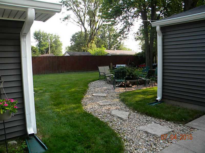 10045 Edgewood Road Brownsburg, IN 46112 - Photo 11 of 24