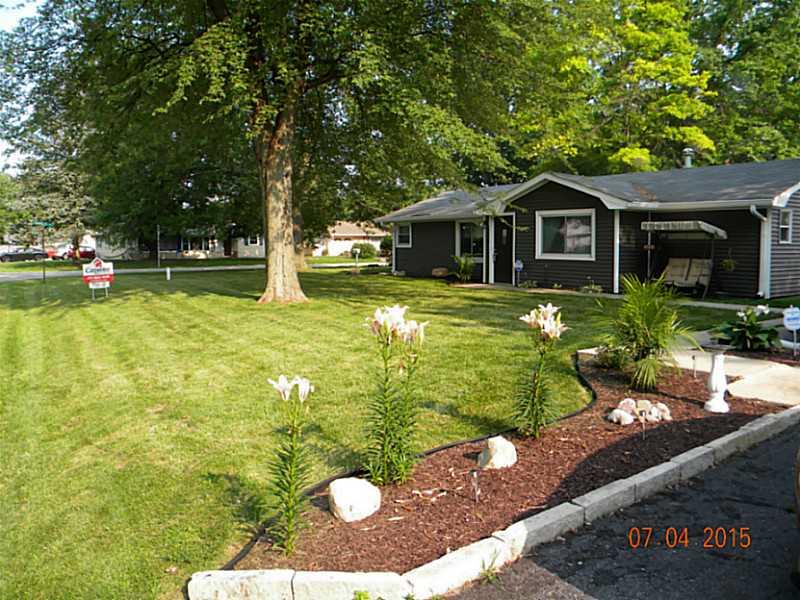 10045 Edgewood Road Brownsburg, IN 46112 - Photo 9 of 24