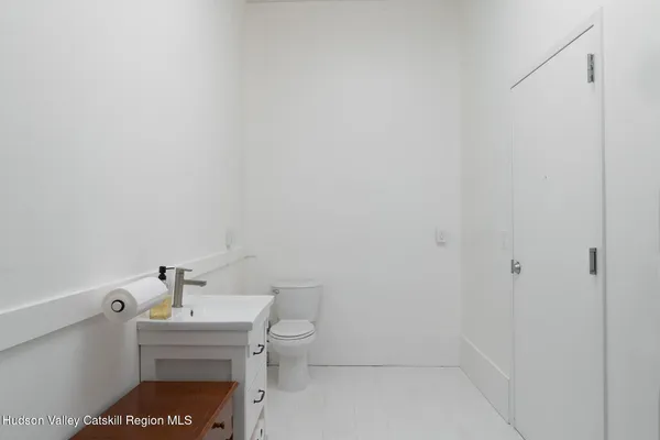 $2,200 | 335 Main Street, Unit ANNEX, Catskill, NY 12414