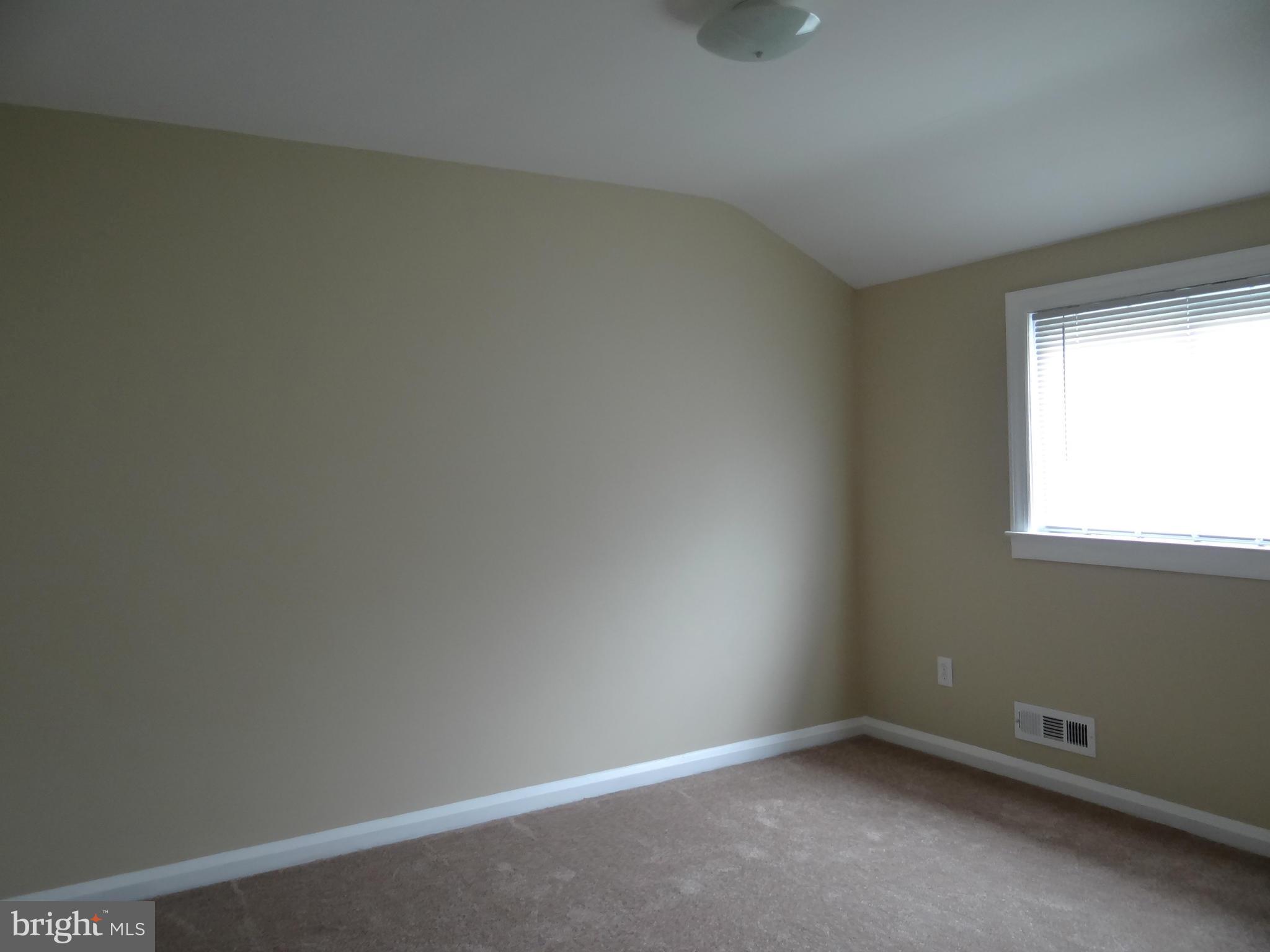 3315 North Point Road Baltimore, MD 21222 - Photo 7 of 15 Bedroom (Master)