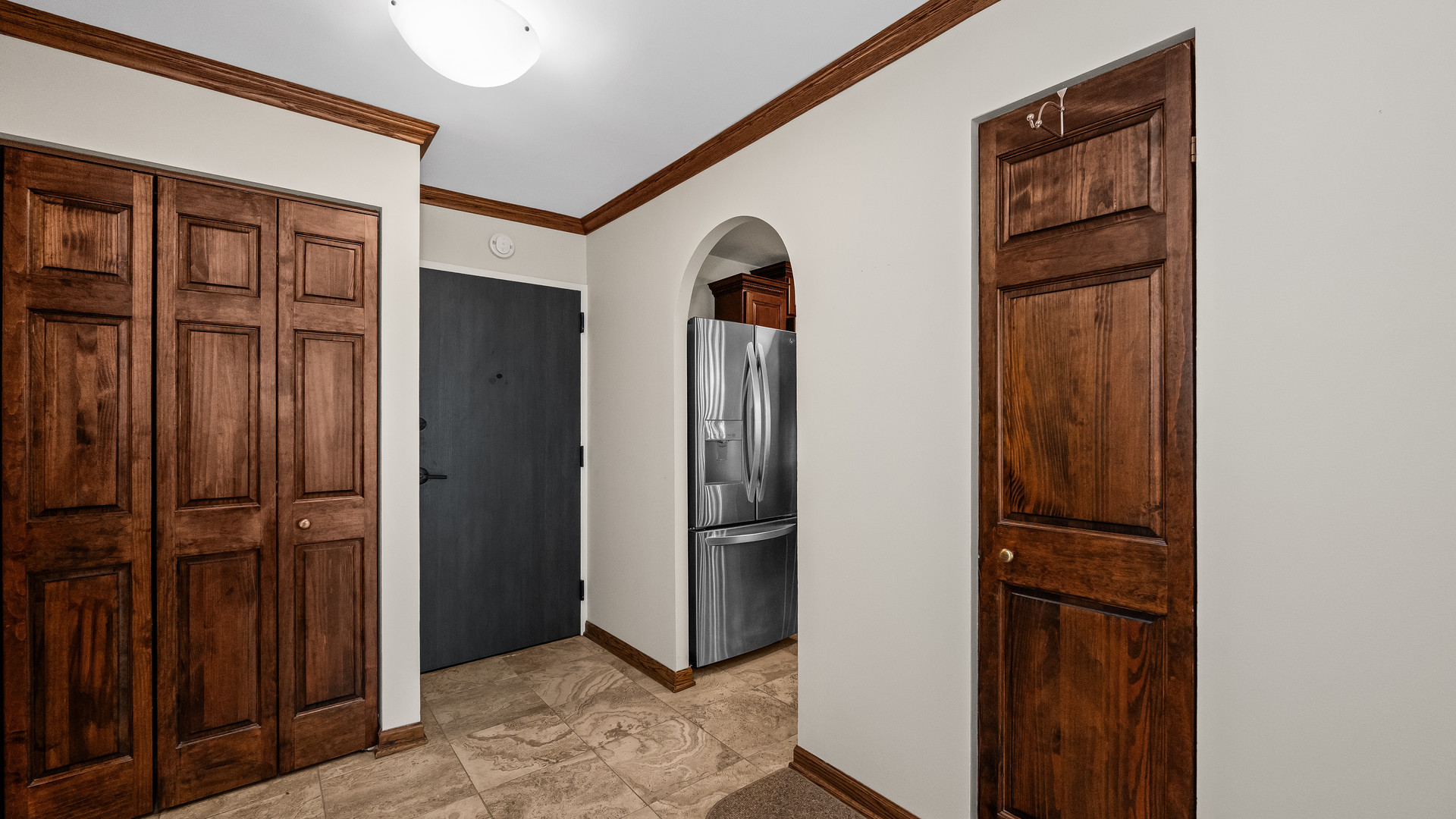 1030 North State Street, Unit 34D Chicago, IL 60610 - Photo 3 of 23