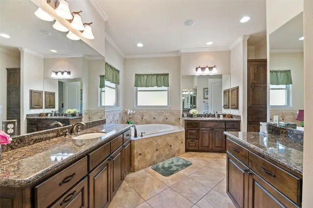 $998,998 | 109 Ranchers Club Lane, Driftwood, TX 78619