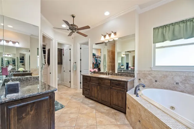 $998,998 | 109 Ranchers Club Lane, Driftwood, TX 78619