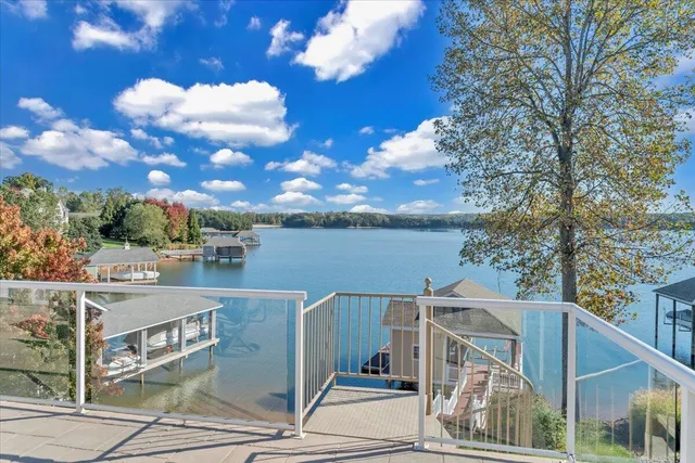 $1,950,000 | 89 Atlantic Avenue, Moneta, VA 24121