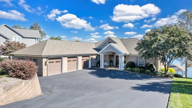 $1,950,000 | 89 Atlantic Avenue, Moneta, VA 24121