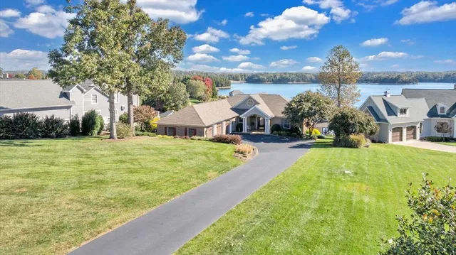 $1,950,000 | 89 Atlantic Avenue, Moneta, VA 24121