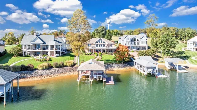 $1,950,000 | 89 Atlantic Avenue, Moneta, VA 24121