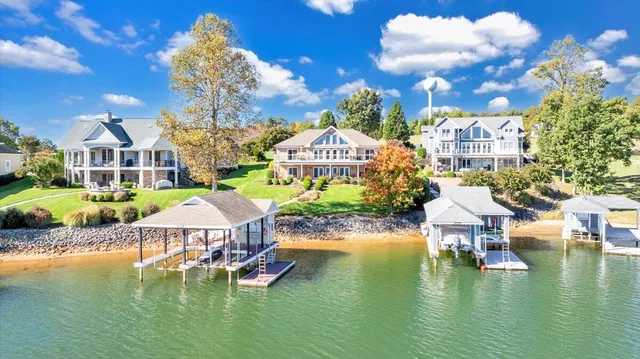 $1,950,000 | 89 Atlantic Avenue, Moneta, VA 24121