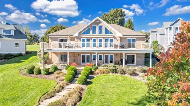 $1,950,000 | 89 Atlantic Avenue, Moneta, VA 24121