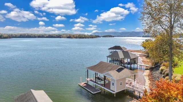 $1,950,000 | 89 Atlantic Avenue, Moneta, VA 24121