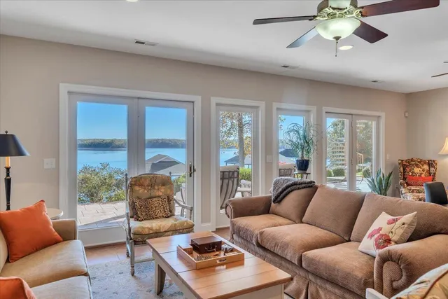 $1,950,000 | 89 Atlantic Avenue, Moneta, VA 24121