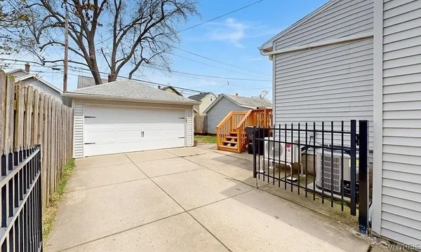 $300,000 | 140 Knowlton Avenue, Tonawanda, NY 14217
