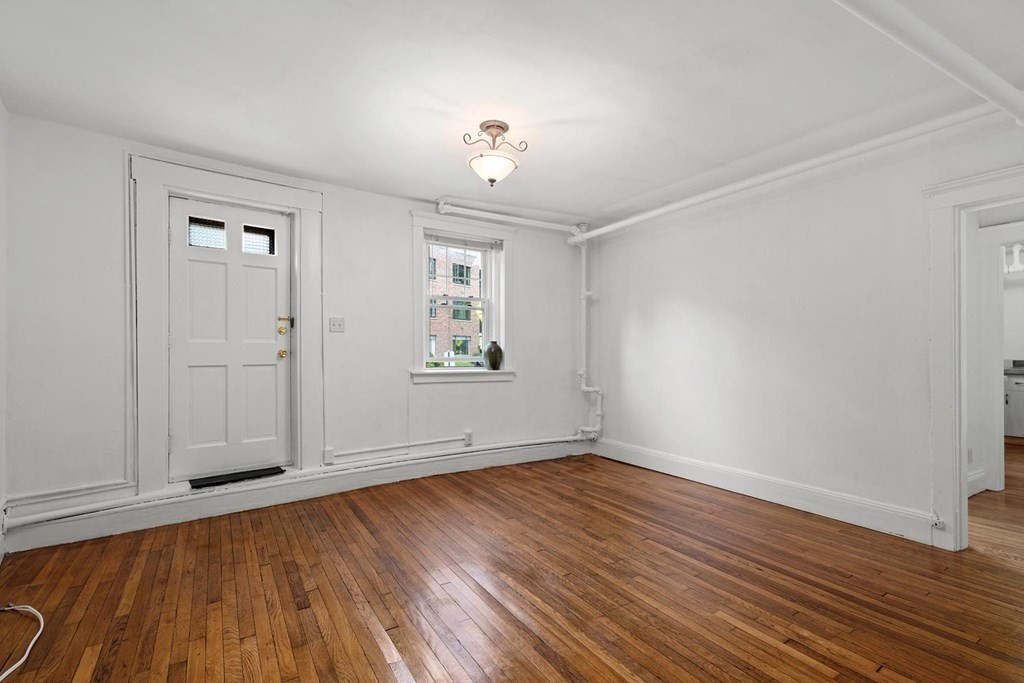 576 Washington Street, Unit 7 Brookline, MA 02446 - Photo 4 of 16
