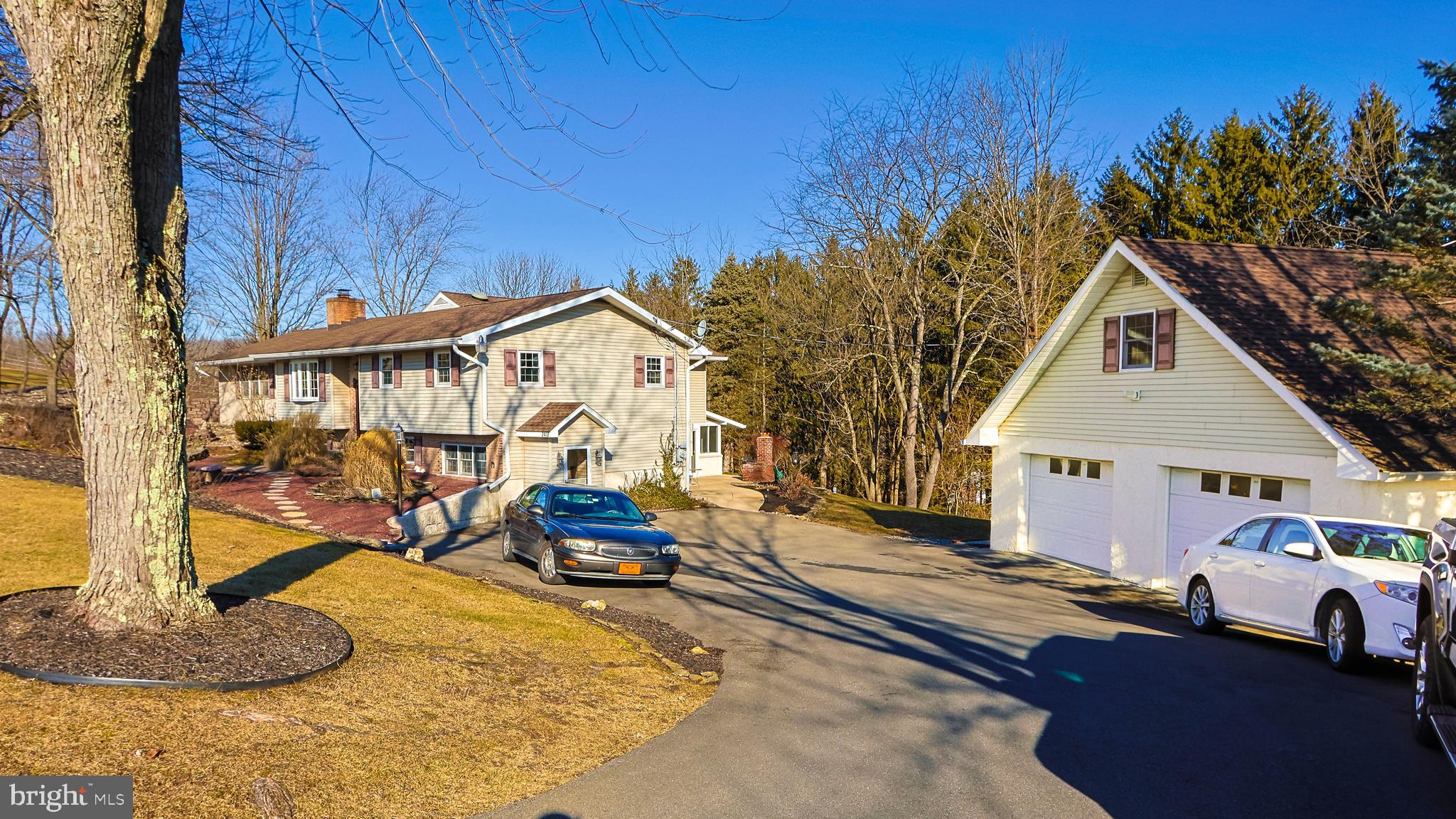 2402 Keeler Road Bath, PA 18014 - Photo 8 of 65