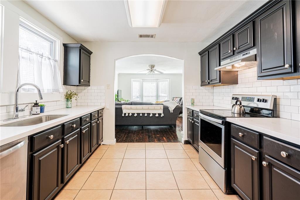 15 Labarre Place Jefferson, LA 70121 - Photo 8 of 17