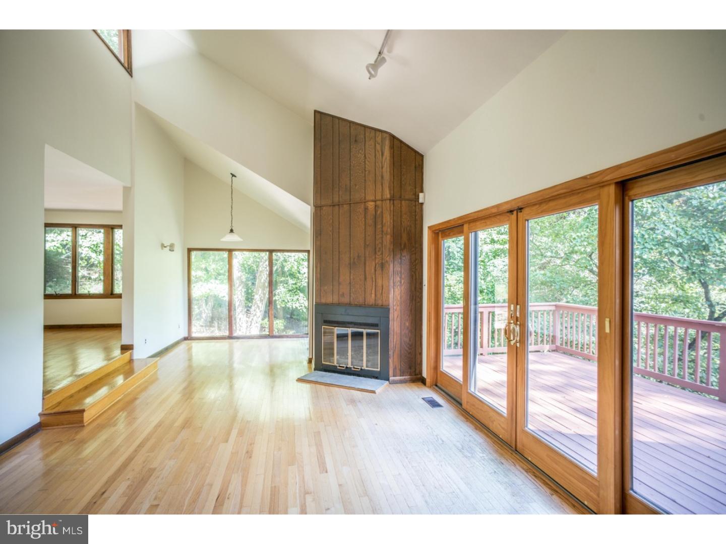 13 Foothill Path Chadds Ford, PA 19317 - Photo 6 of 25 Gallery Image 6