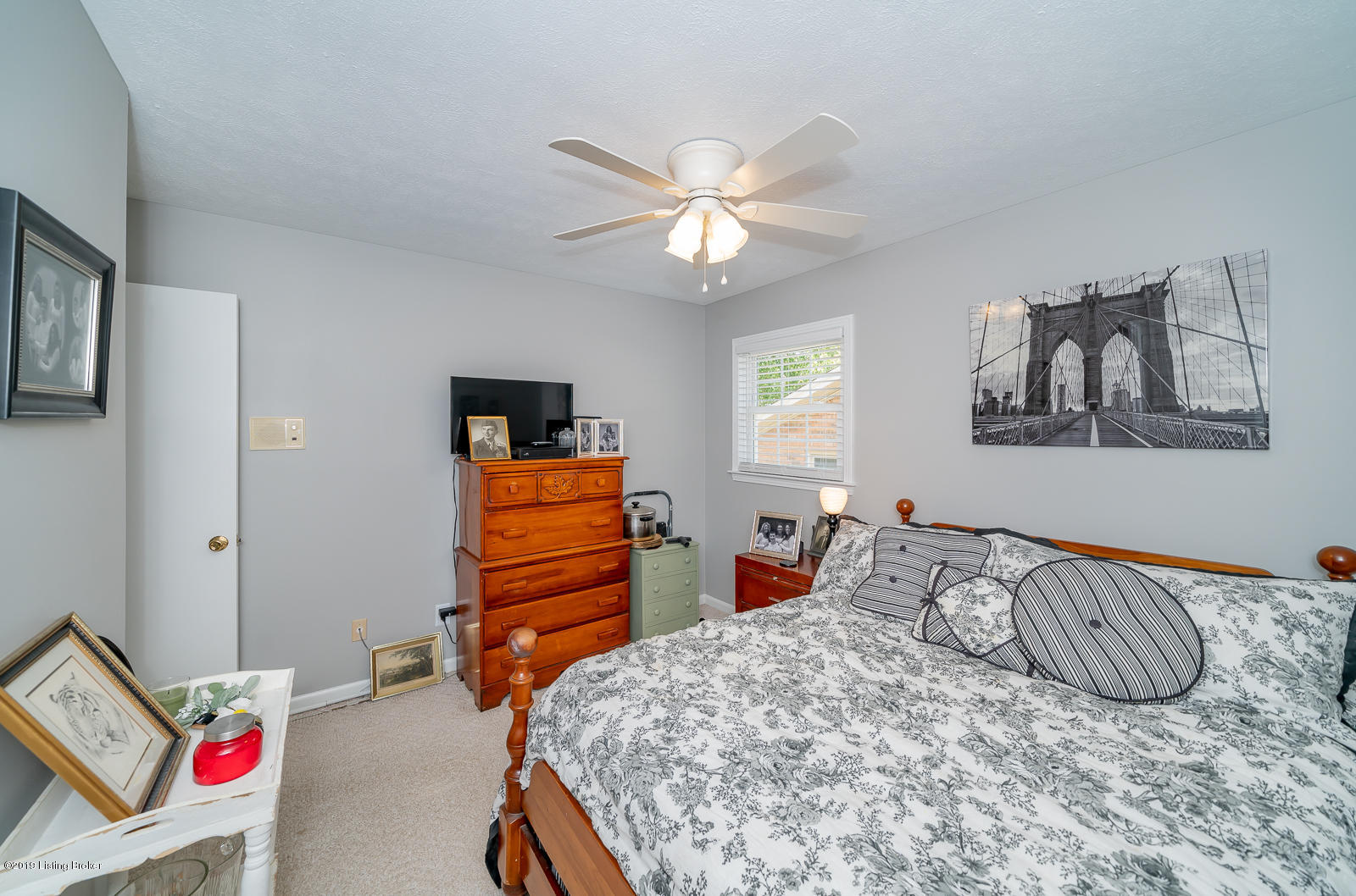 1048 Runell Road Louisville, KY 40214 - Photo 19 of 37 1048 Runell Rd L-8