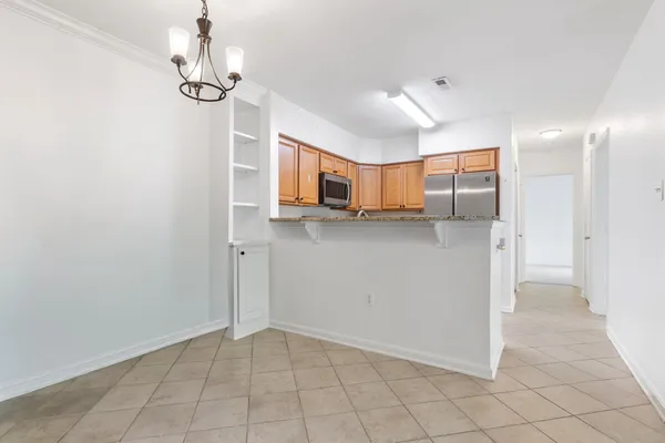 $2,300 | 6910 Victoria Drive, Unit B, Alexandria, VA 22310