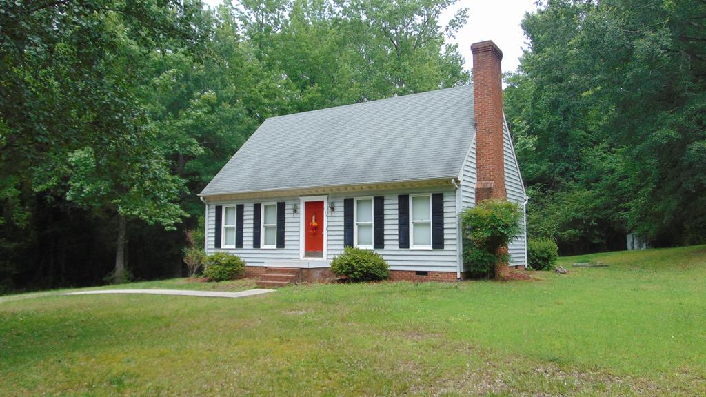 695 Pine Road Halifax, VA 24558 - Photo 1 of 27 Gallery Image 1