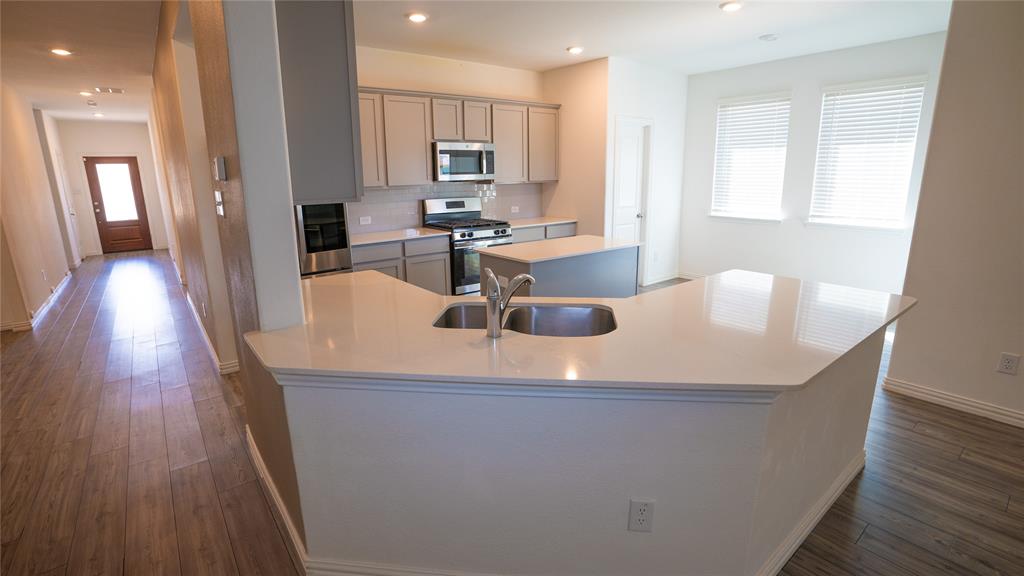 7109 Dandelion Road McKinney, TX 75071 - Photo 5 of 19 Gallery Image 5