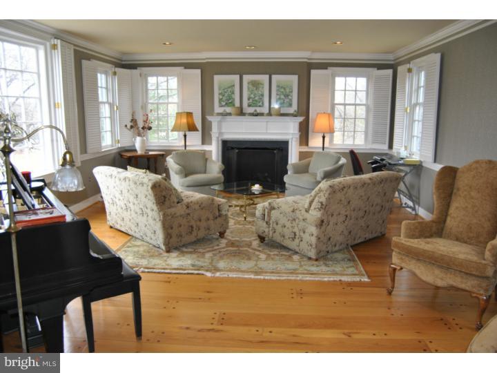 408 Swedesford Road Ambler, PA 19002 - Photo 2 of 25