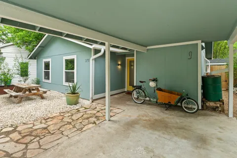 $650,000 | 3711 Werner Avenue, Austin, TX 78722