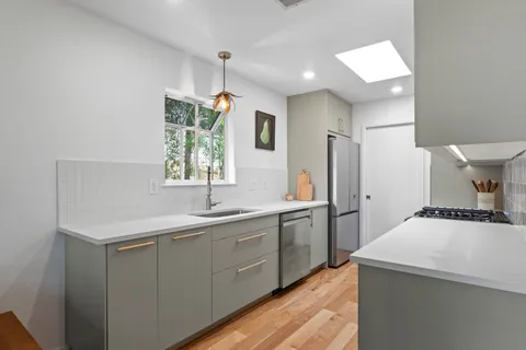 $650,000 | 3711 Werner Avenue, Austin, TX 78722