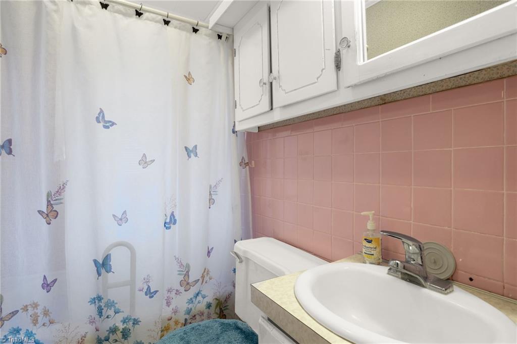 7321 Riverside Road Seagrove, NC 27341 - Photo 29 of 49