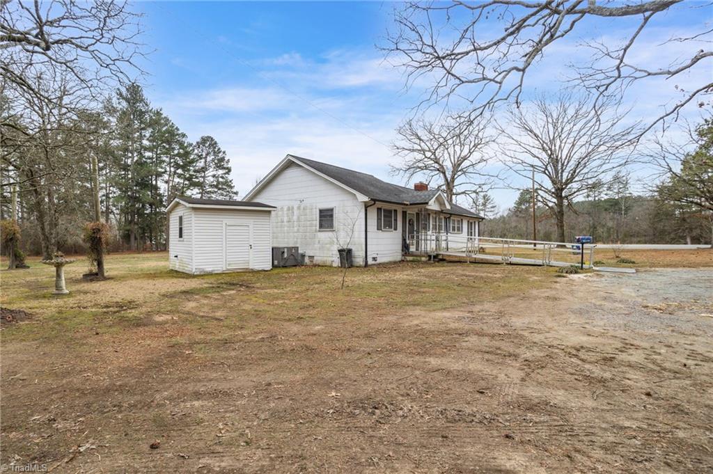 7321 Riverside Road Seagrove, NC 27341 - Photo 41 of 49