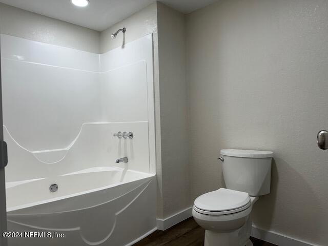 4779 Southwest 119th Loop Lake Butler, FL 32054 - Photo 49 of 49 Upstairs Bathrrom