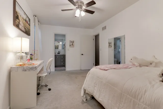 $675,000 | 1409 Butchers Lane, Bloomington, IL 61701