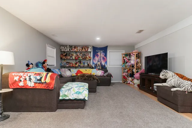 $675,000 | 1409 Butchers Lane, Bloomington, IL 61701