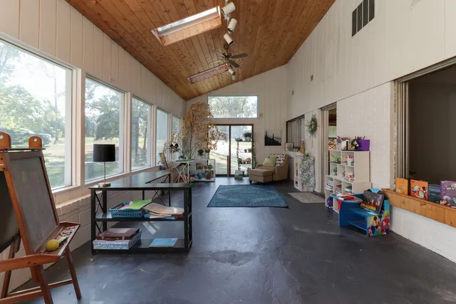 $675,000 | 1409 Butchers Lane, Bloomington, IL 61701