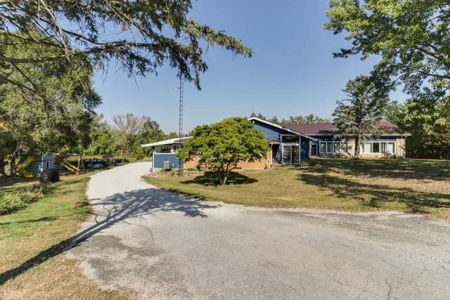 $675,000 | 1409 Butchers Lane, Bloomington, IL 61701