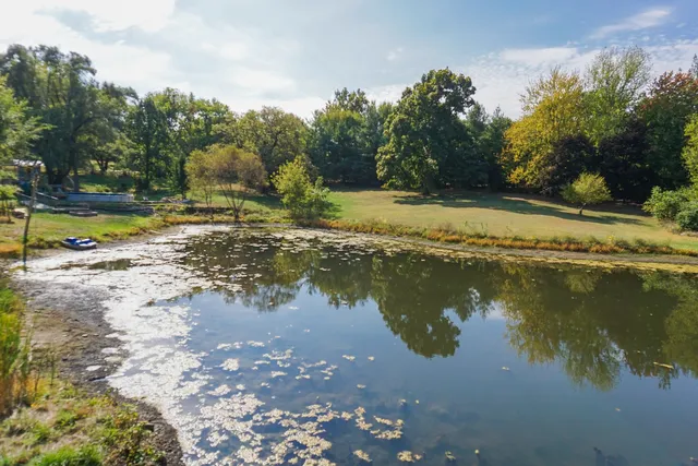 $675,000 | 1409 Butchers Lane, Bloomington, IL 61701