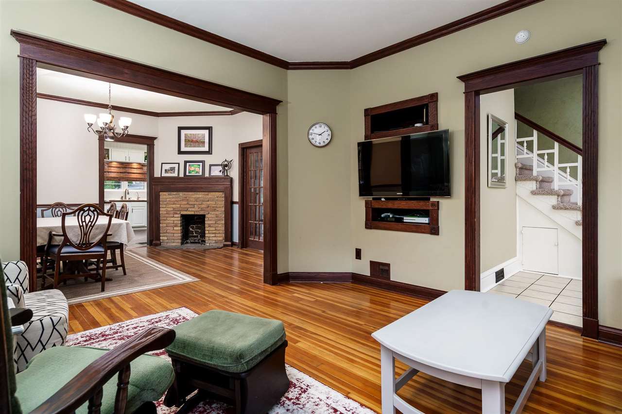 136 Rome Avenue Rockford, IL 61107 - Photo 8 of 44 Gallery Image 8