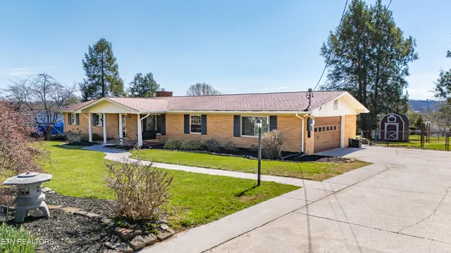 $449,500 | 3904 Janice Drive, Knoxville, TN 37938